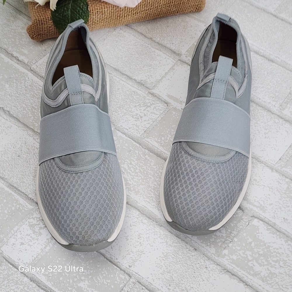 Women's Gray Slip-On Sneakers